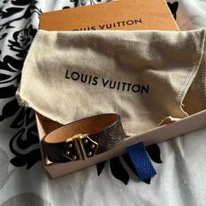 Louis vuitton bracelet